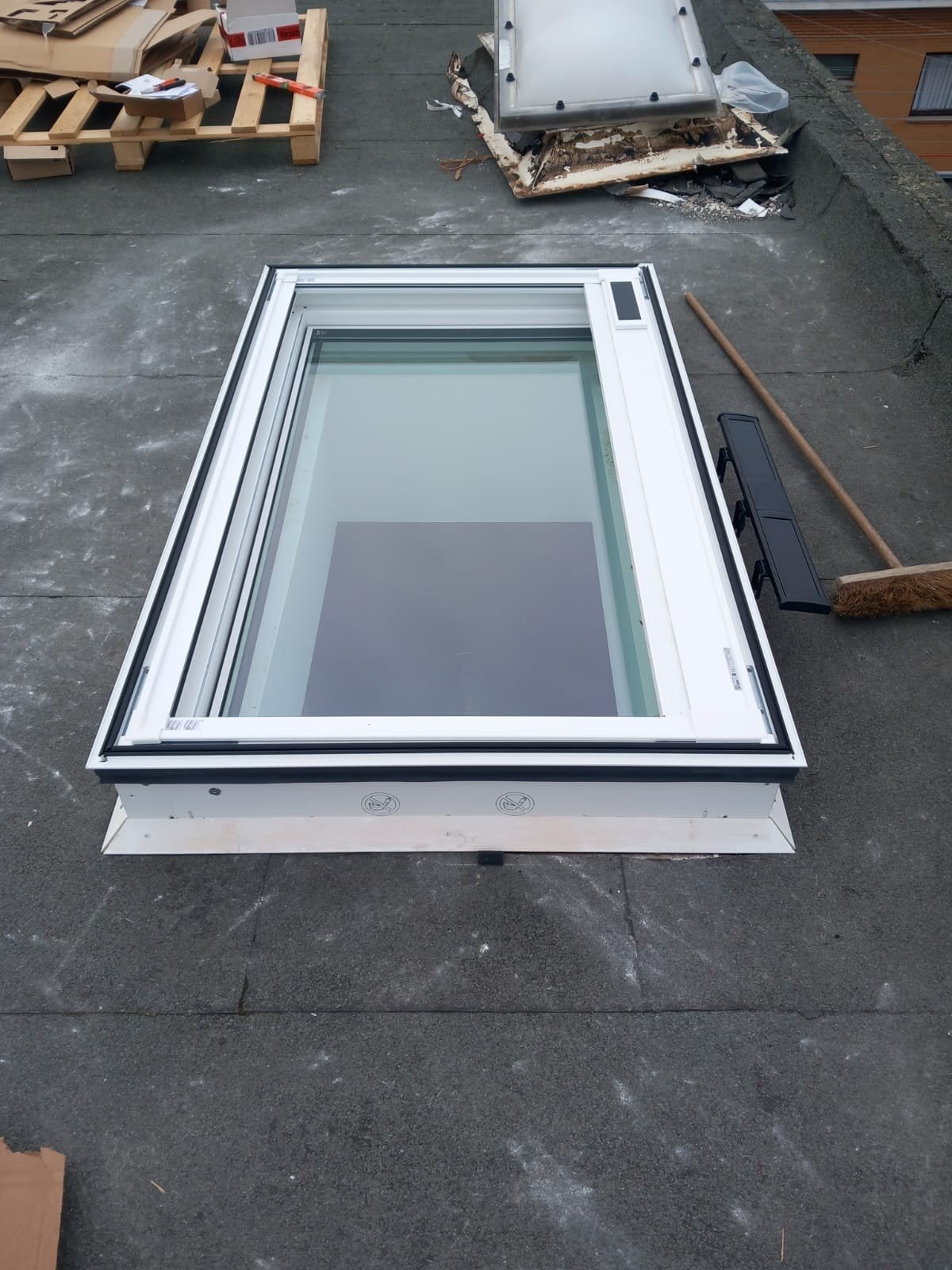 toiture  Roofing  coupole bardage  c'est notre  spécialité, Bricolage & Construction