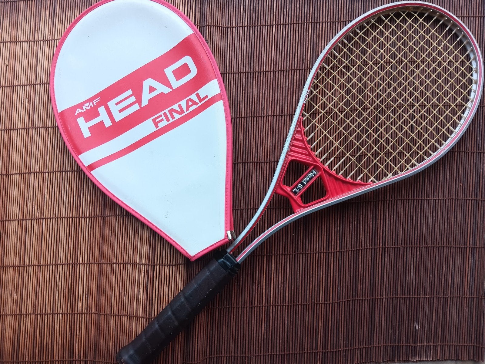 vintage AMF Head Final aluminum tennis racquet with its orig, Sport en Fitness, Tennis, Ophalen, Zo goed als nieuw, Racket, Head