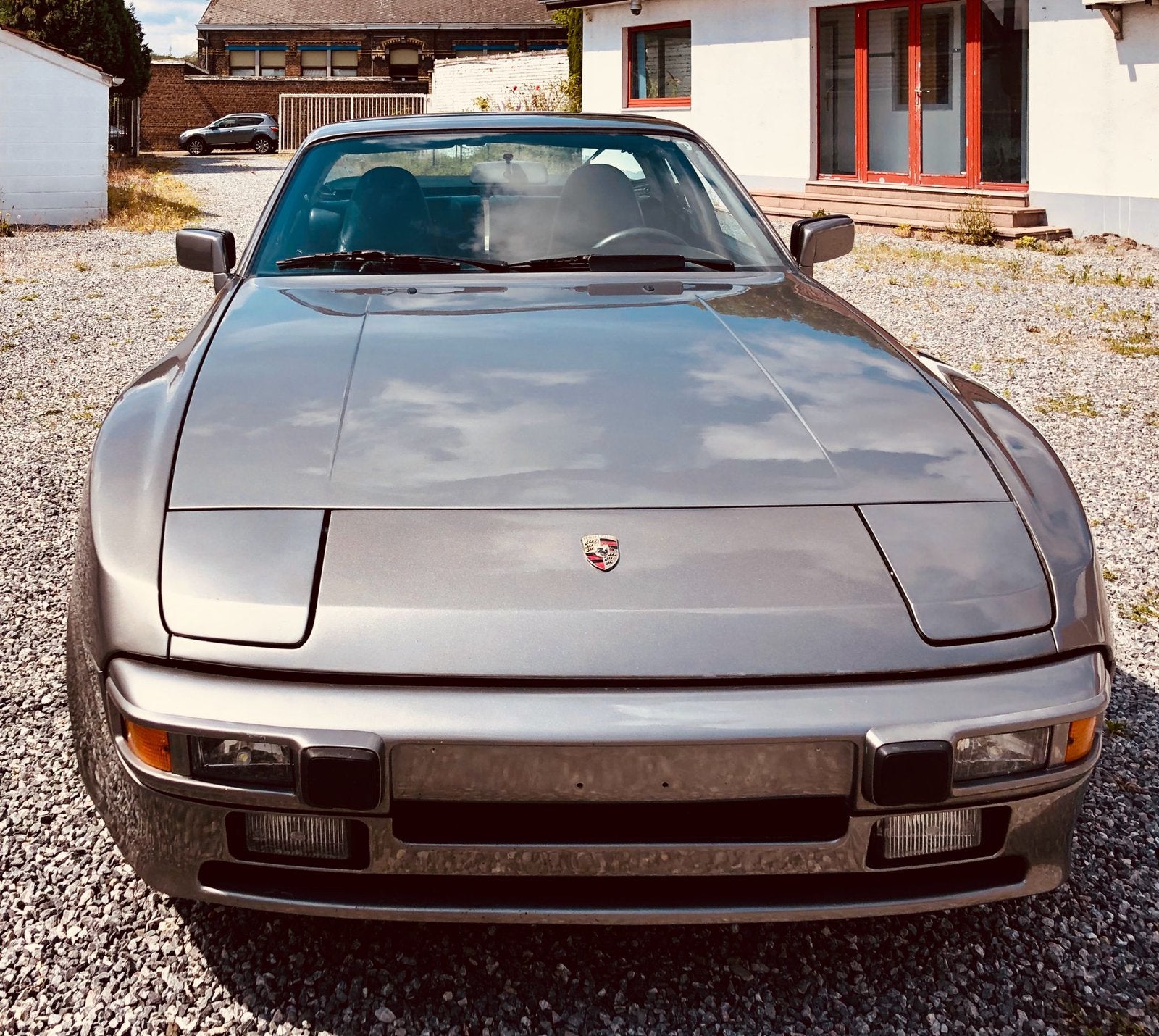 Porsche 944 boîte automatique 1985, Auto's, Porsche, Automaat, 4 zetels, Zwart, Overige kleuren