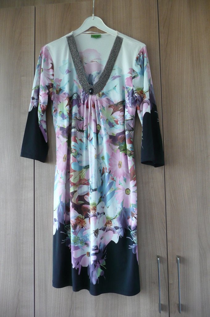 Kleedje K-Design roze (K792), Kleding | Dames, K-design, Maat 42/44 (L), Ophalen of Verzenden, Zo goed als nieuw
