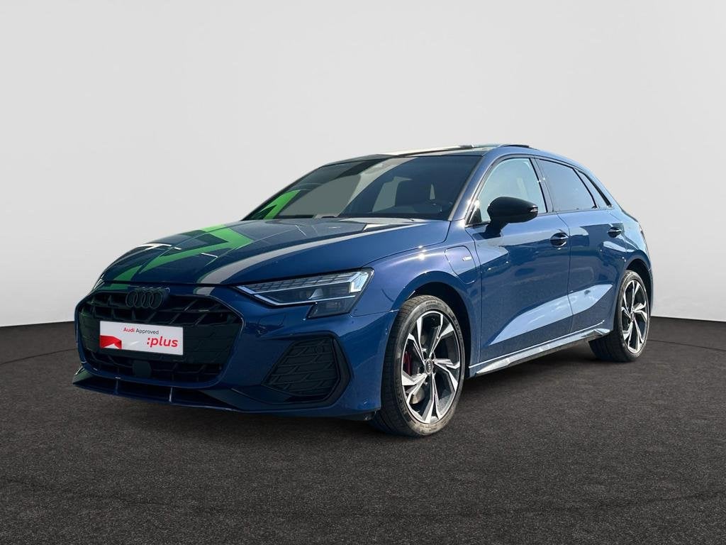 Audi A3 Sportback PHEV A3 Sportback PHEV 45 TFSI e Competiti, Auto's, Audi, Automaat, Hybride Elektrisch/Benzine, https://public.car-pass.be/vhr/bf020af5-e6fb-4071-8571-71926b5f17db