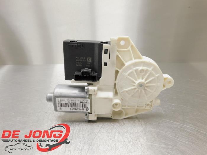 Moteur de vitre portière d'un Renault Megane, Renault, -, 3 mois de garantie, Utilisé