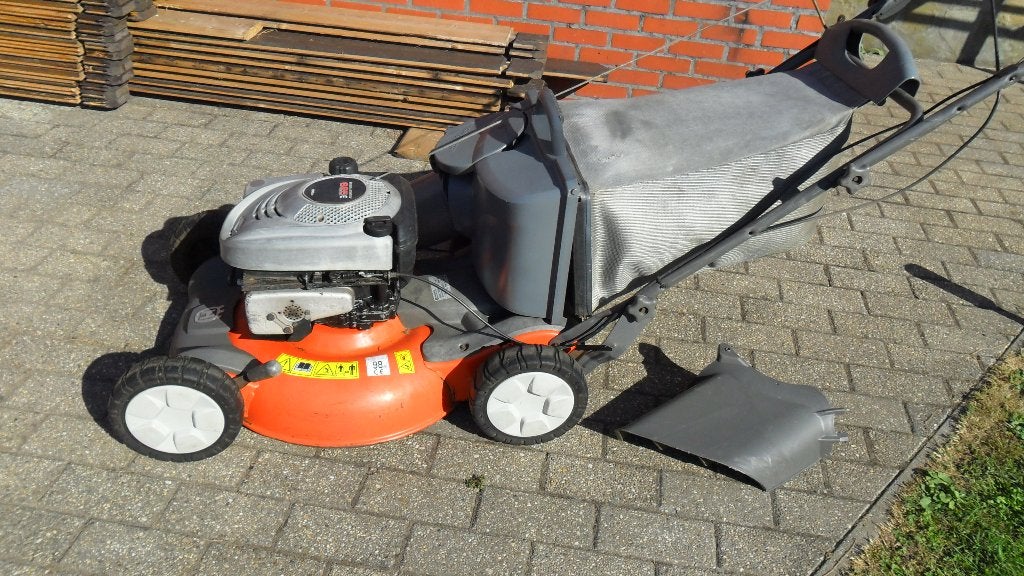 GRASMAAIER HUSQVARNA, Tuin en Terras, Ophalen, Cirkelmaaier, Zo goed als nieuw, Opvangzak