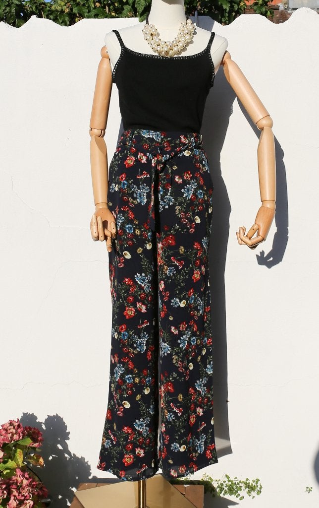 Only T36 broek met bloemenprint, Kleding | Dames, Broeken en Pantalons, Only, Blauw, Ophalen of Verzenden, Zo goed als nieuw