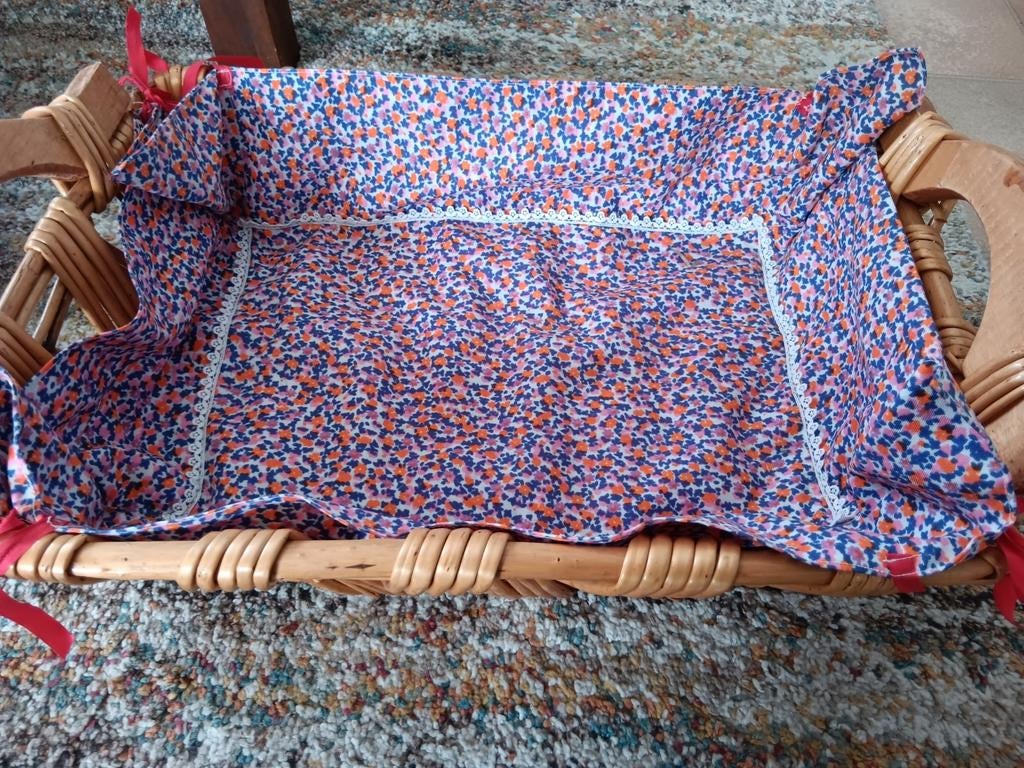 Stevige rieten manden met bekleding, Ophalen of Verzenden