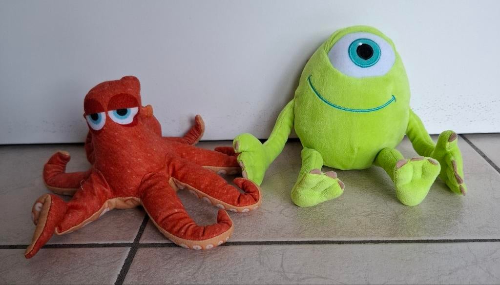 2  knuffels van tekenfilms Disney - Pixar (geheel of apart), Kinderen en Baby's, Disney, Disney, Ophalen of Verzenden, Zo goed als nieuw
