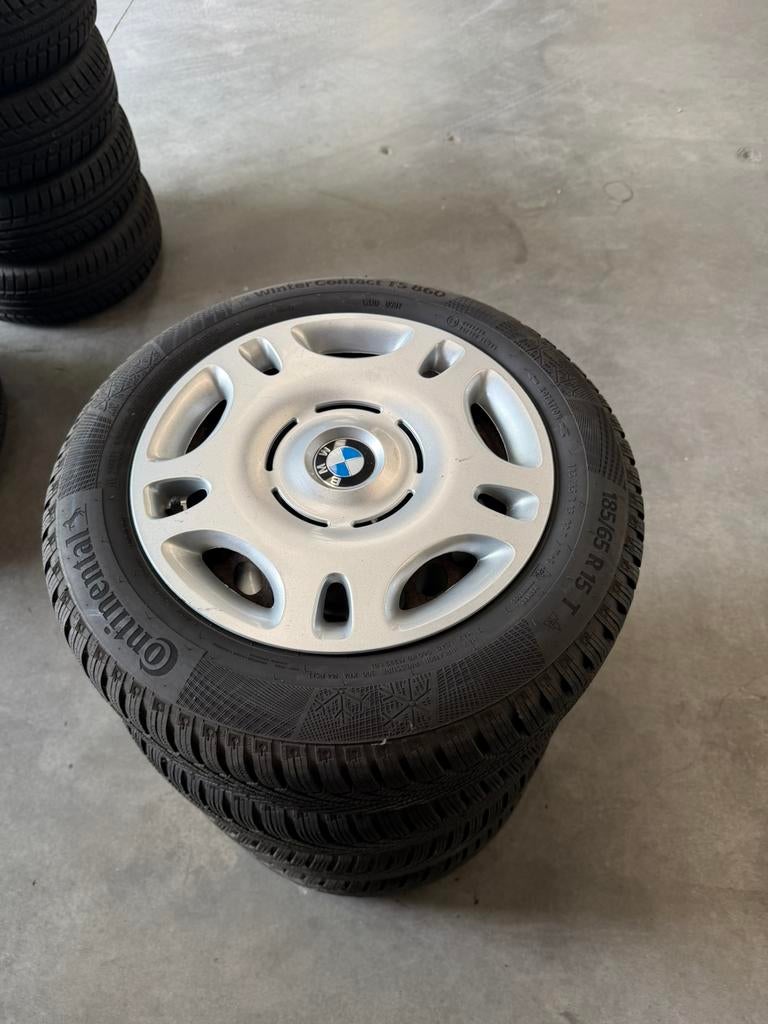 Bmw stalen velgen 185/65R15 CONTINENTAL, Auto-onderdelen, Ophalen, Gebruikt, 15 inch, Banden en Velgen