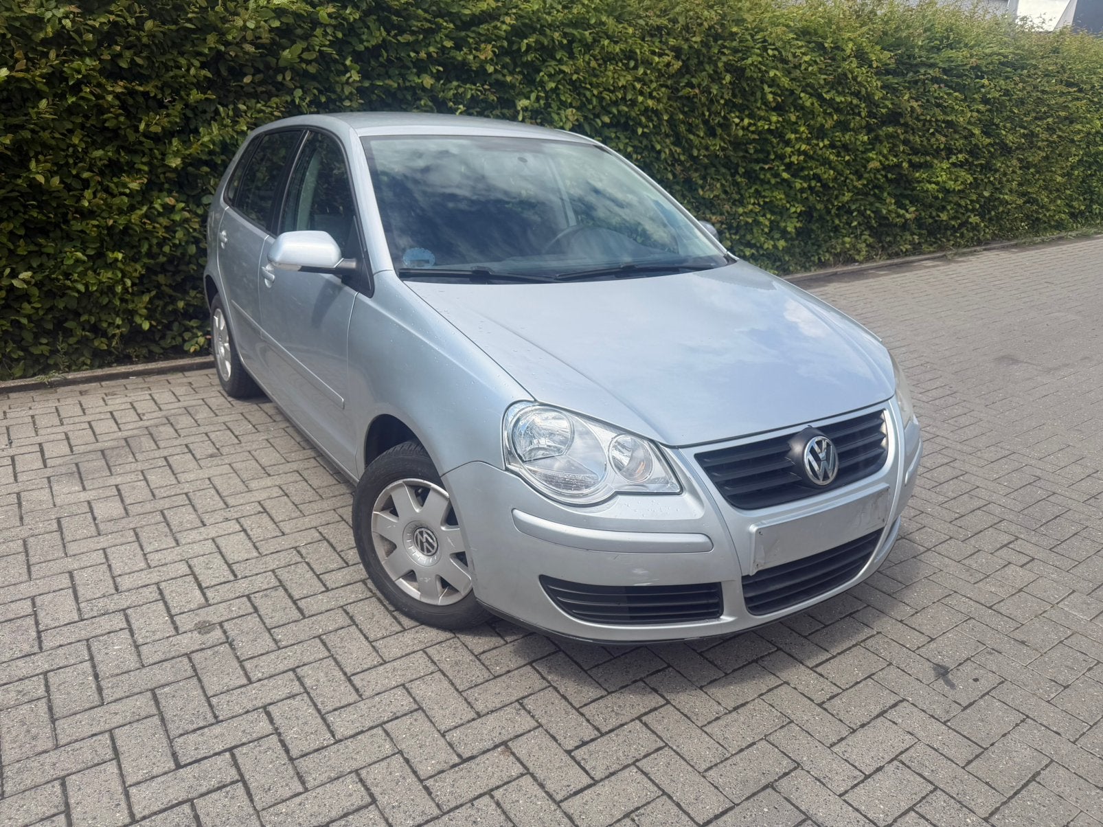 Volkswagen Polo Benzine 1.2, Bedrijf, Polo, https://public.car-pass.be/vhr/a875ff8d-b83b-4027-bdba-b1c461a8f37a, Te koop
