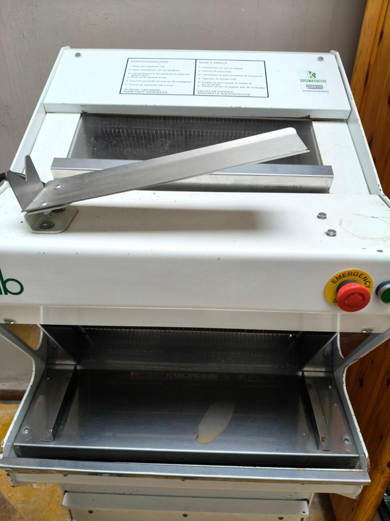 Broodsnijmachine V LB, Ophalen