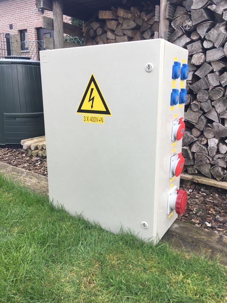 Werfkast  met stopcontact 63A’ 3x400 + N, Ophalen, Gebruikt, Stopcontact