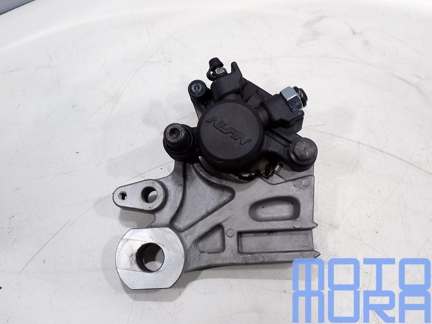 Achterremklauw voor de Yamaha MT 09 Tracer 2015 - 2017 MT09, -, Utilisé, -, -