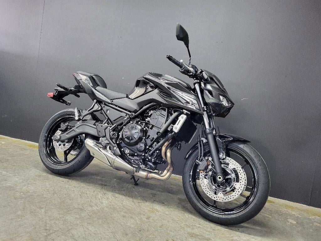 *STOCK*2026 Kawasaki Z 650 S (A2 mogelijk) (4j garantie, ..), Motoren, Motoren | Kawasaki, 2 cilinders, Bedrijf, Meer dan 35 kW