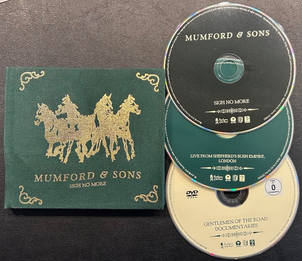 MUMFORD & SONS - Sigh no more ( Deluxe set 2CD/DVD ), CD & DVD, CD | Rock, Enlèvement ou Envoi, Folk rock, Coffret, Suppléments
