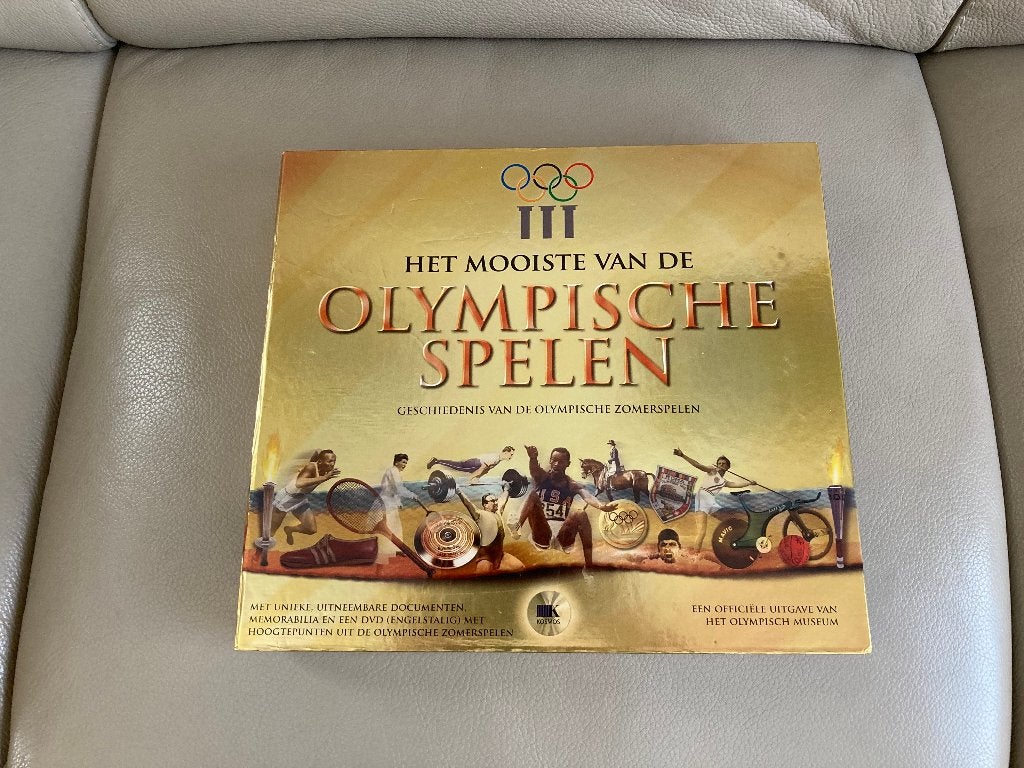 Boek in box 'Het mooiste van de Olympische Spelen'', Ophalen of Verzenden, Zo goed als nieuw