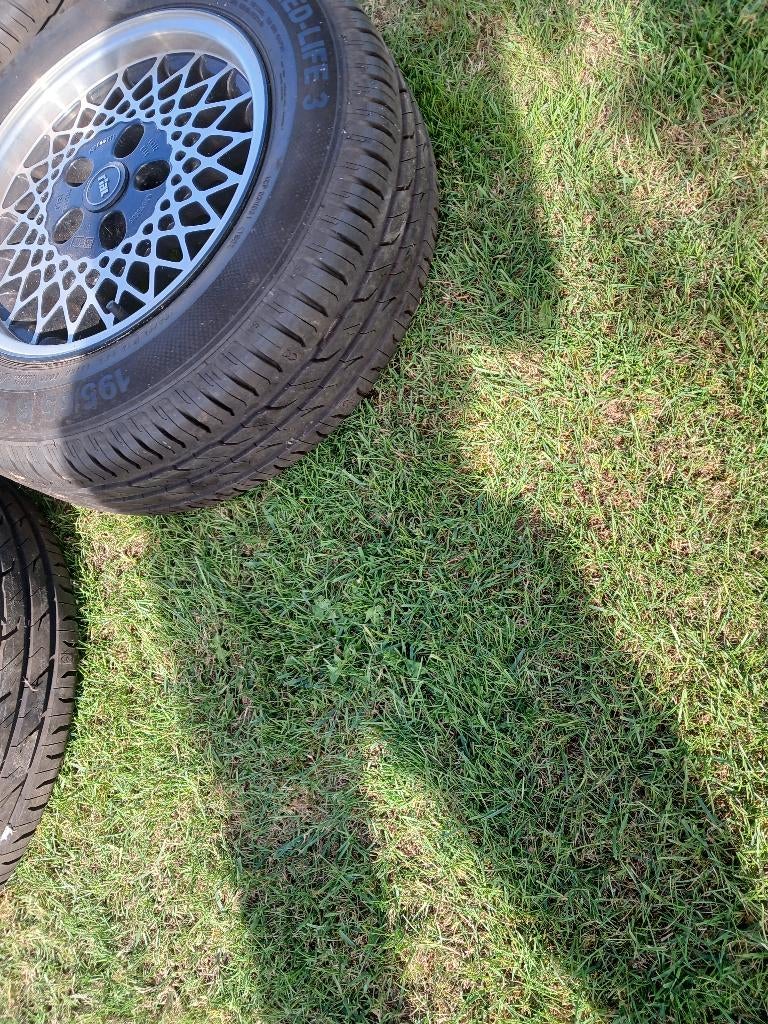 Jantes, rail + pneus, Autos : Pièces & Accessoires, Pneus & Jantes, 15 pouces, Pneus et Jantes, Véhicule de tourisme, Pneus été