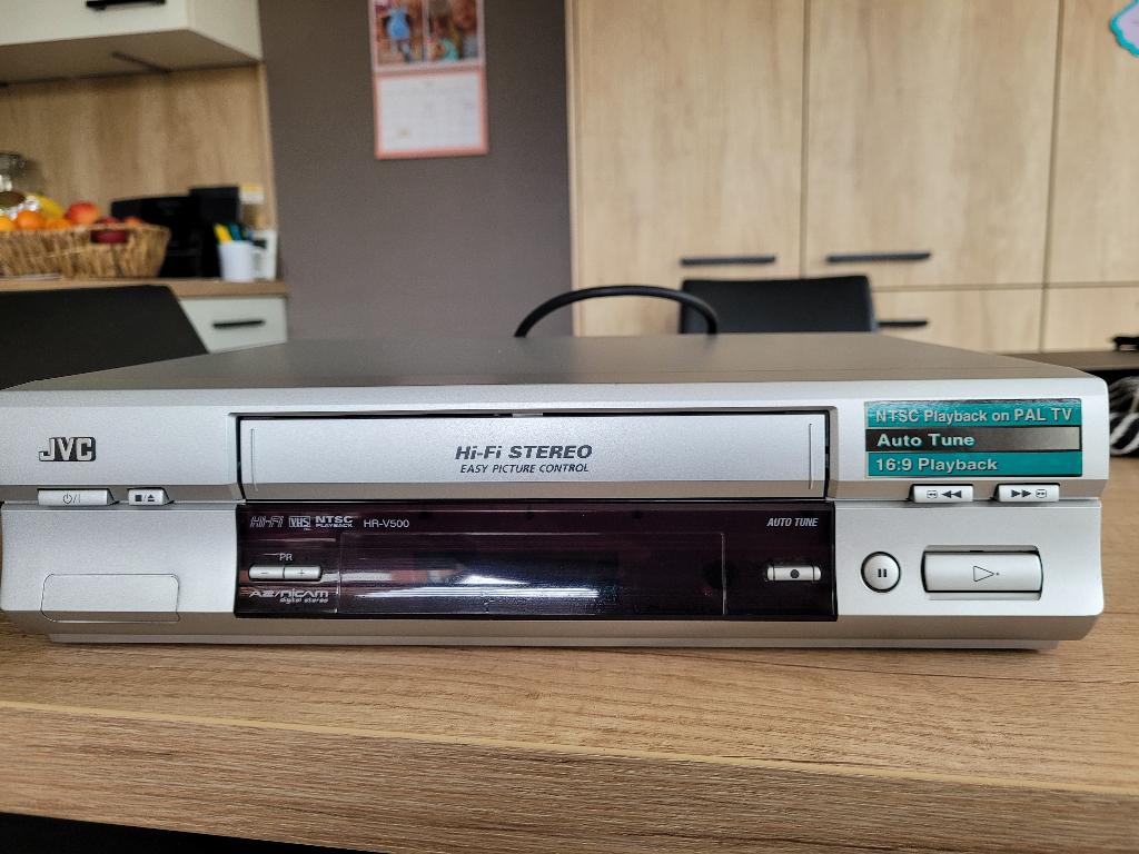 JCV   VHS Videorecorder  HR-V500, Ophalen, Gebruikt, VHS-speler of -recorder