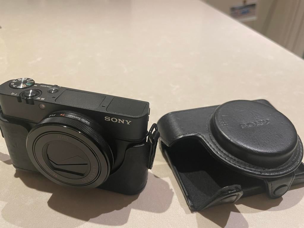 Camera Sony met hoesje RX100M3, Ophalen, Gebruikt, Compact, Sony