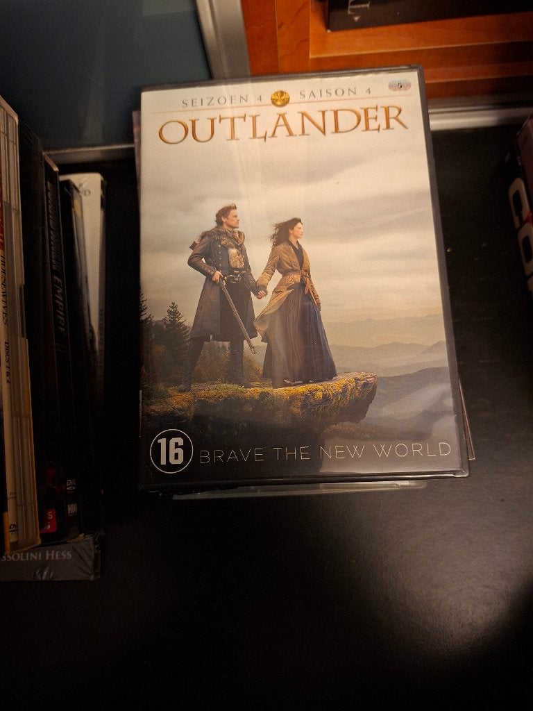 dvd - outlander - seizoen 4 - 4 disc - doos 3, Bonusmateriaal, Vanaf 16 jaar, Nederlands, Seizoen 4