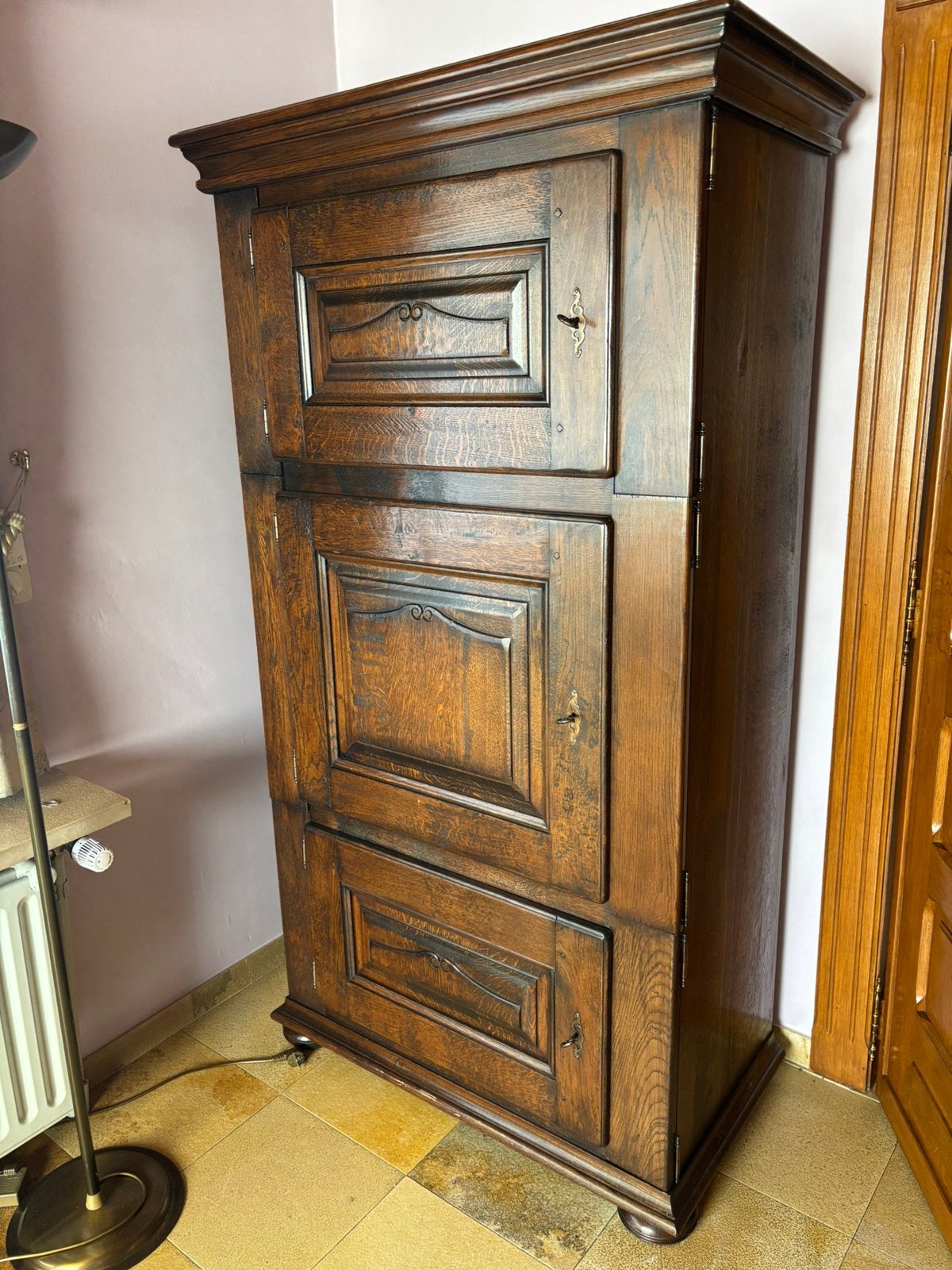 Armoire robuste en chêne, Enlèvement, Chêne