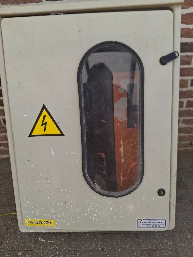 Werfkast, Doe-het-zelf en Bouw, Ophalen