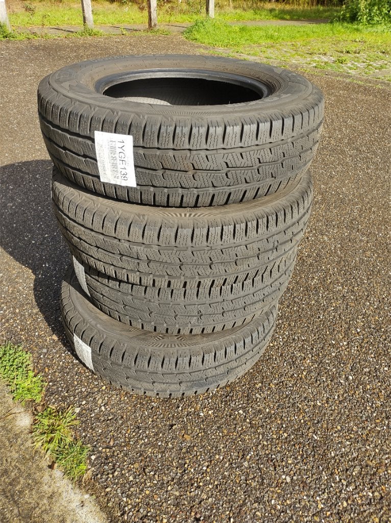 Winterbanden VW Crafter, Auto-onderdelen, Ophalen, 16 inch, Band(en), Bestelwagen
