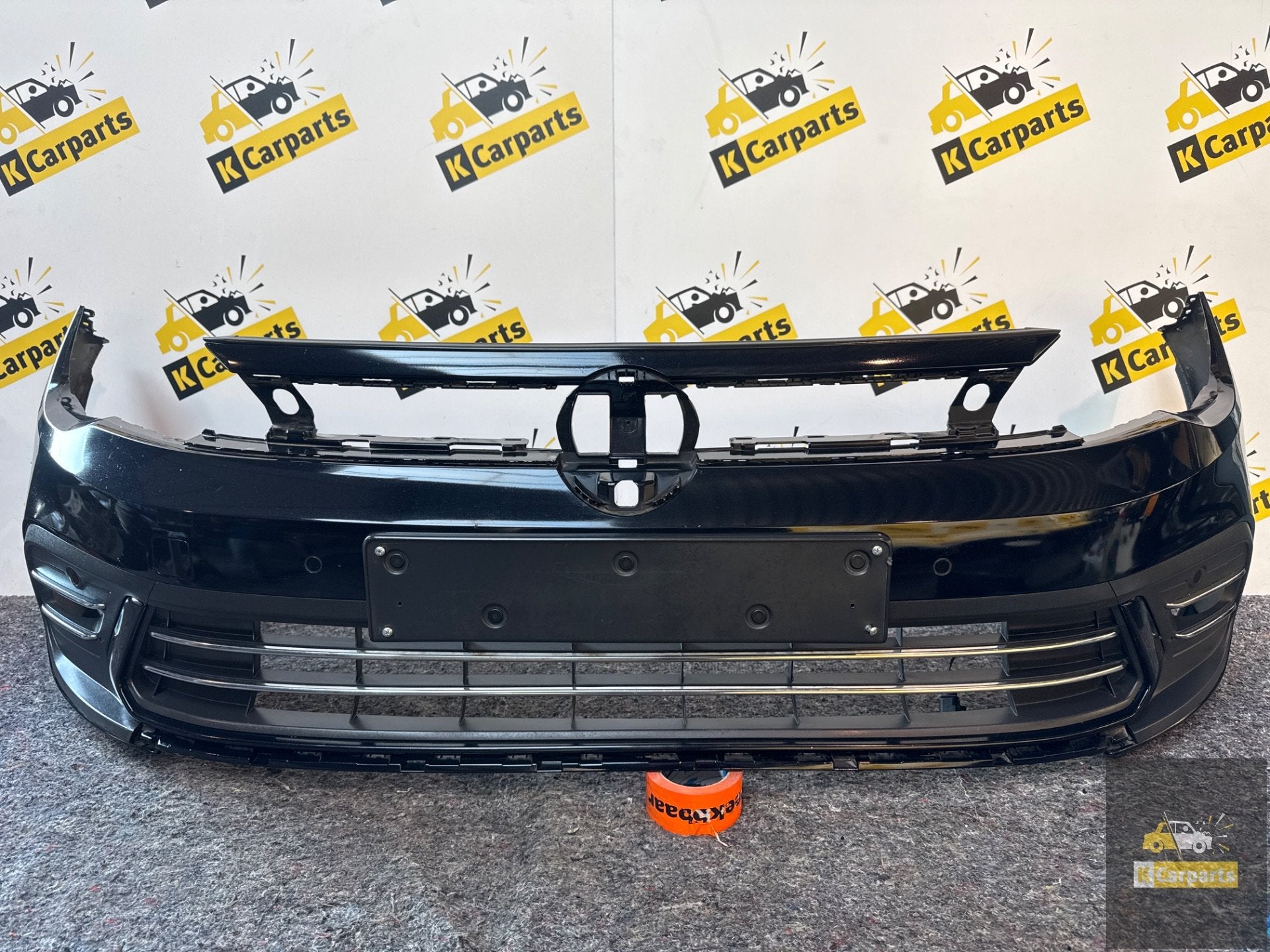 VW Polo 2G FACELIFT VOORBUMPER 2GS807221H origineel PDC, Gebruikt, Volkswagen AG, Vw@volkswagen.de, Bumper