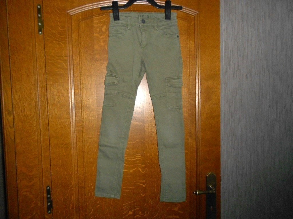 kaki jeansbroek mt 134 Blue Ridge, Kinderen en Baby's, Kinderkleding | Maat 134, Broek, Gebruikt, Meisje, Ophalen of Verzenden
