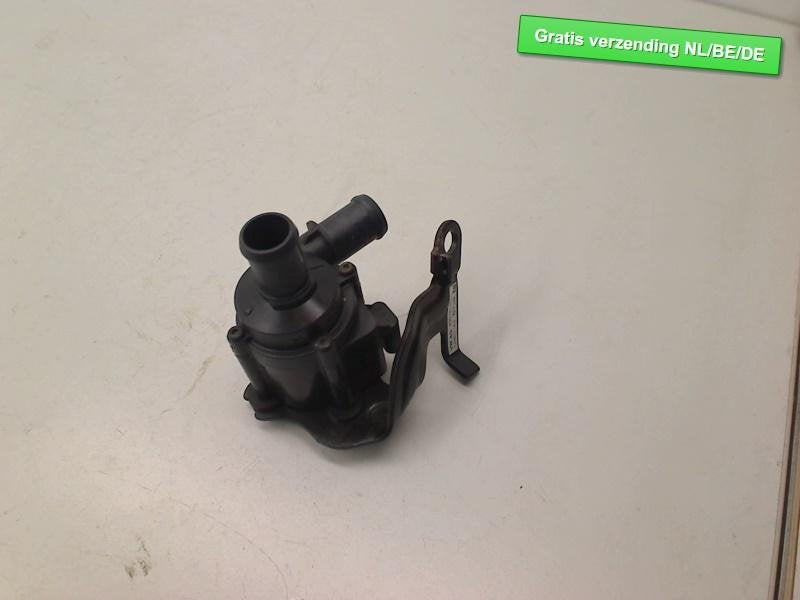 POMPE A EAU Volkswagen Golf VII (AUA) (5Q0121599Q), Volkswagen, Volkswagen AG, Utilisé, Kundenbetreuung@volkswagen.de