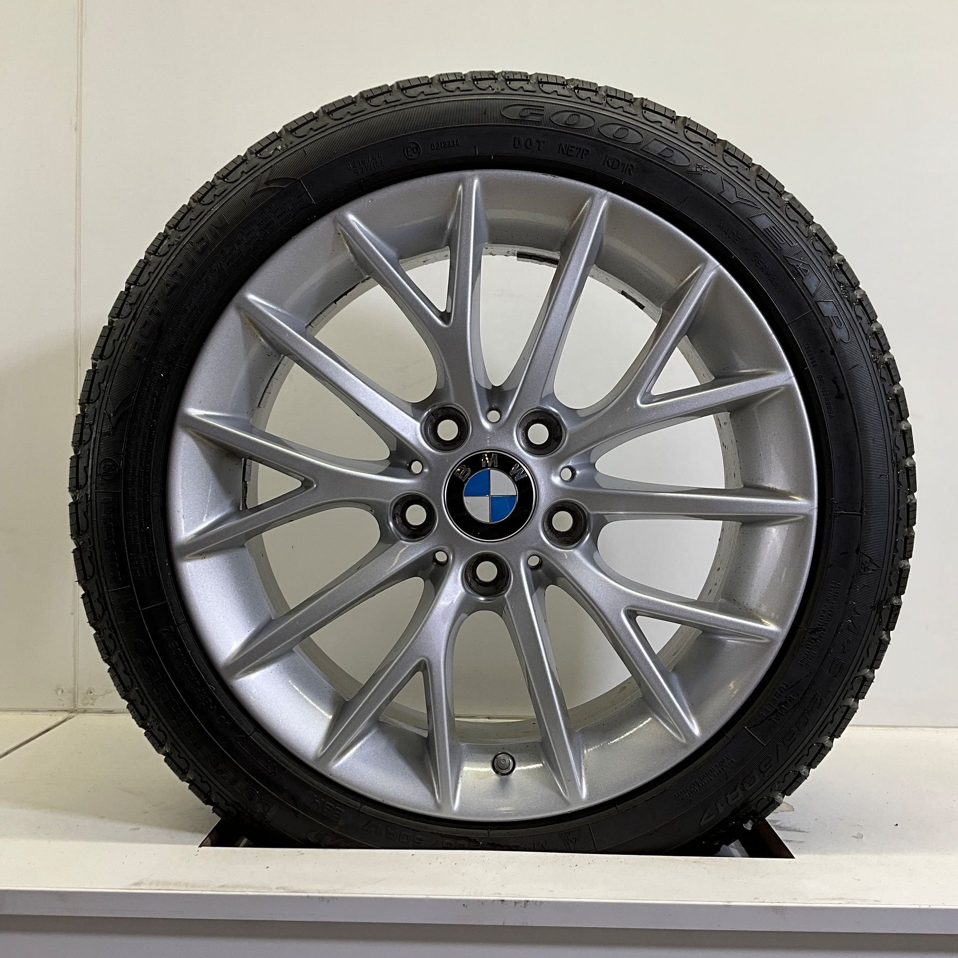 BMW 1 SERIE F20 F21 2 SERIE F22 F23 SET VELGEN + WINTERBANDE, Auto-onderdelen, Banden en Velgen, Banden en Velgen, Winterbanden