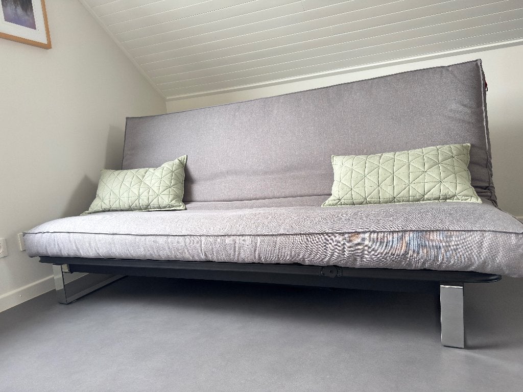 Slaapbank 2-persoons met verstelbare lattenbodem, Huis en Inrichting, Ophalen, Gebruikt, Tweepersoons, 140 cm