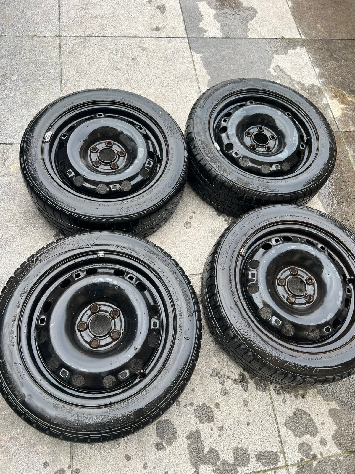 A vendre 4 danden complets en parfait état 185/55 R15, Enlèvement, Comme neuf