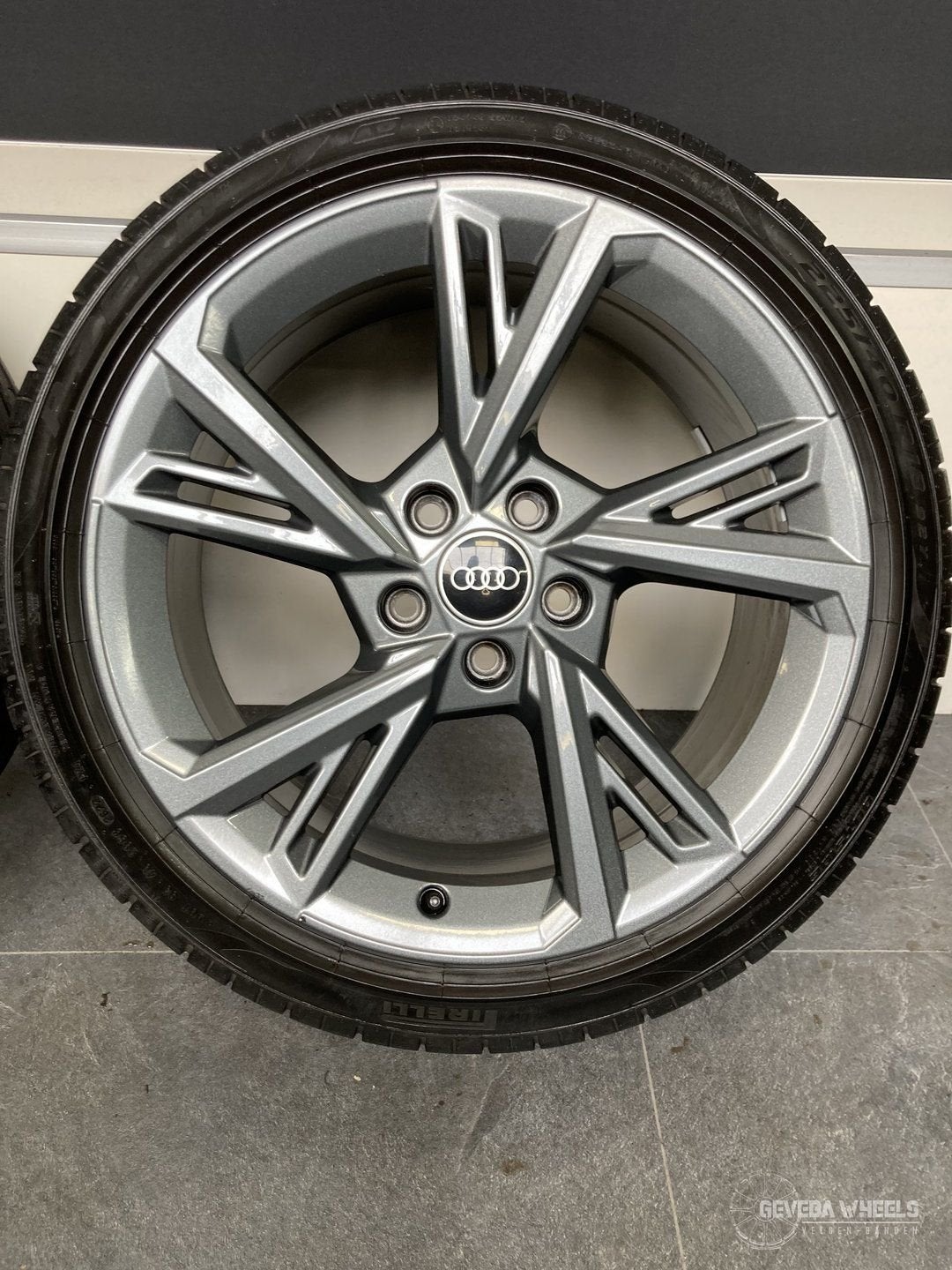 18” originele Audi A3 S3 8P 8V 8Y velgen + banden 5x112  8Y0, Auto-onderdelen, 18 inch, Gebruikt, -, -