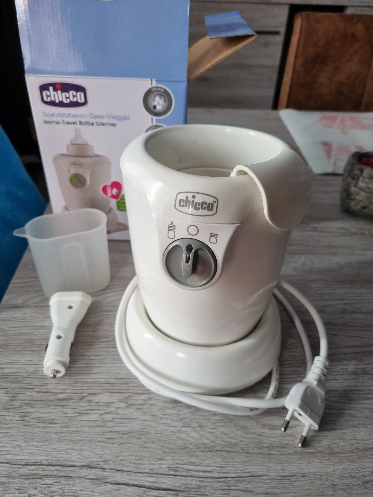 Potjes en flesjes verwarmer ook voor in de auto, Kinderen en Baby's, Ophalen