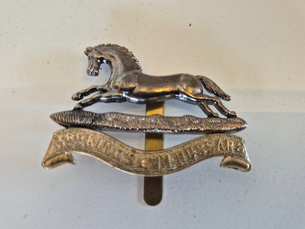 Capbadge 3rd King's Own Hussars, Ophalen of Verzenden, Landmacht, Embleem of Badge