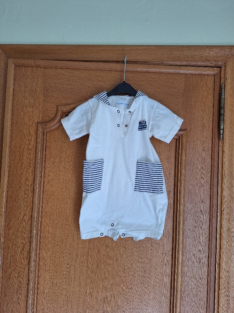 petit body blanc et marine - Bout'chou - taille 18 mois, Ophalen, Bout'chou, Jongetje of Meisje, Zo goed als nieuw