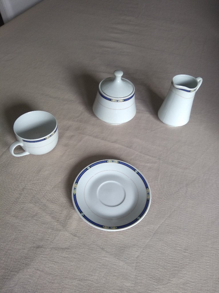 Service à cafè (A-211), Collections, Enlèvement, Comme neuf, Tasse et/ou soucoupe