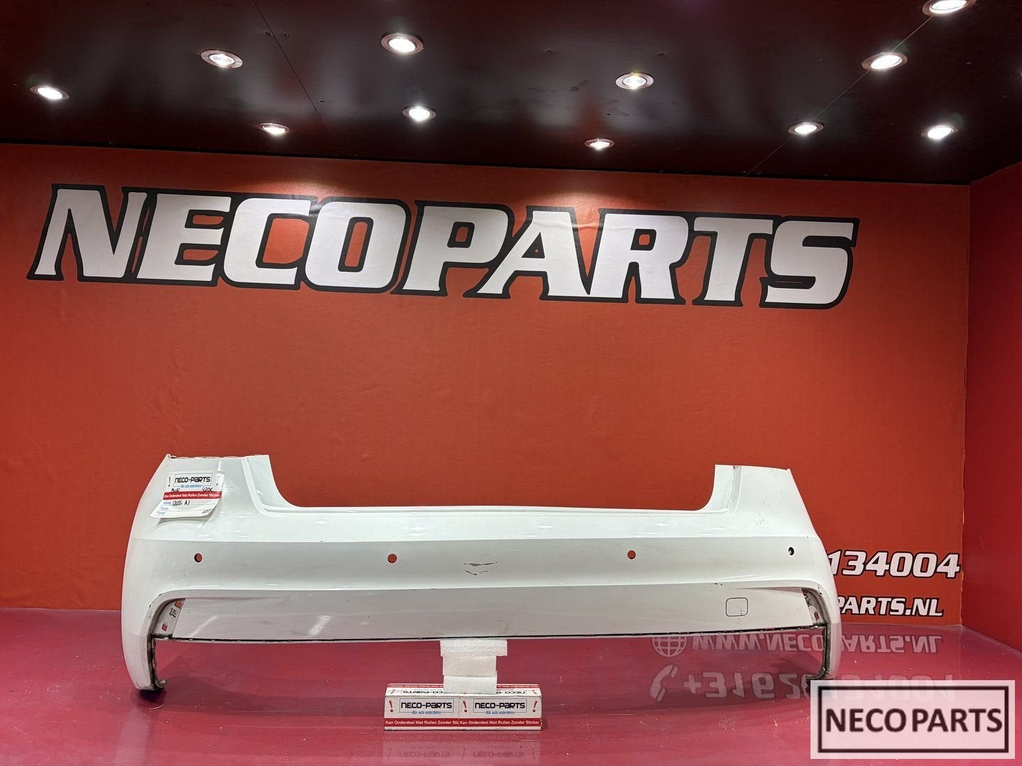AUDI A1 8X ACHTERBUMPER WIT PDC ORIGINEEL BUMPER, Autos : Pièces & Accessoires, Carrosserie & Tôlerie, Pare-chocs, Audi, Arrière