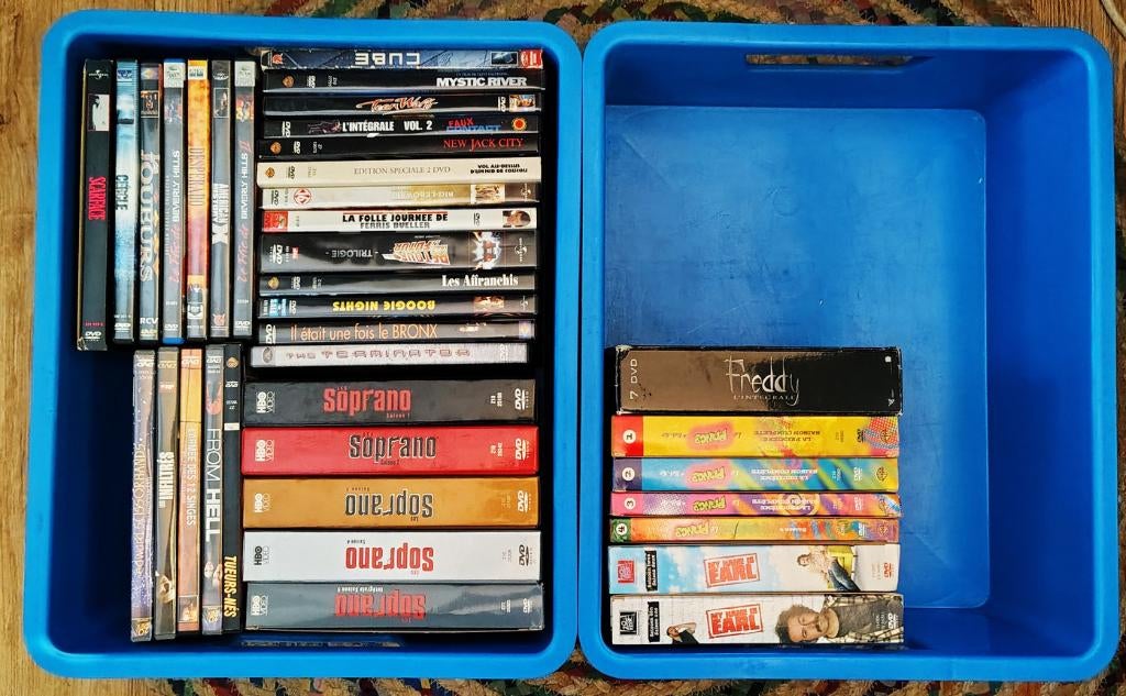 Lot DVD's et Coffrets divers, Enlèvement, Utilisé