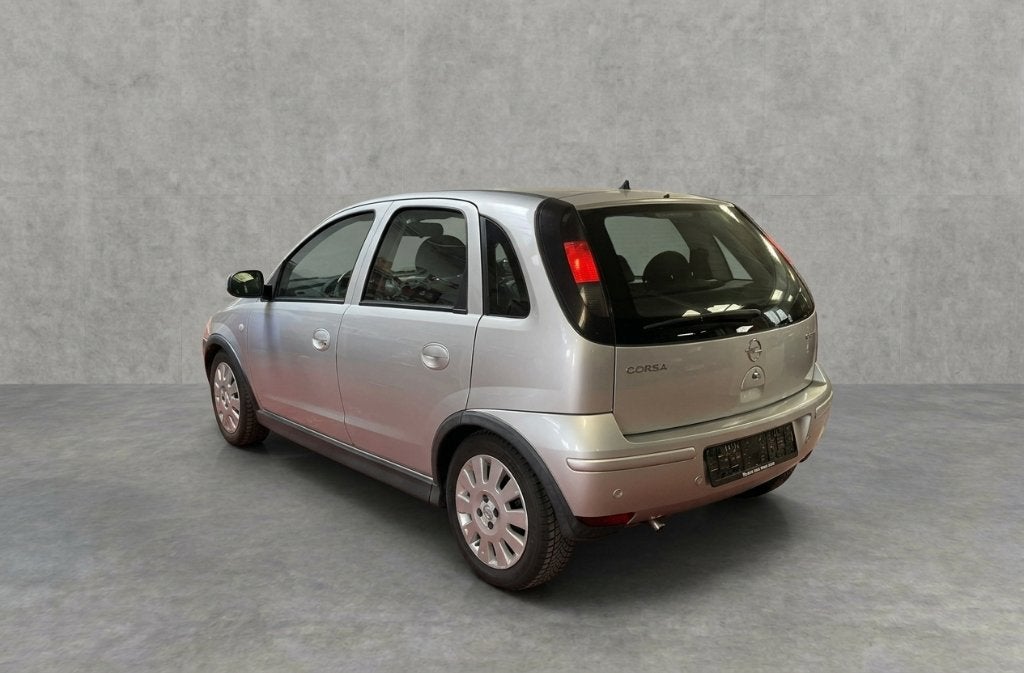 Opel Corsa 1.2 Cosmo | Semi-automaat | 82.350 KM | 2007, Automaat, Bedrijf, 59 kW, Corsa