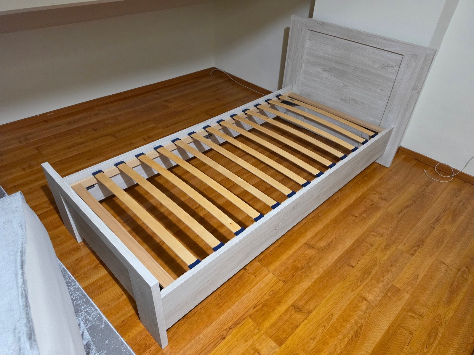 lit + sommier 200 x 90, Maison & Meubles, Enlèvement