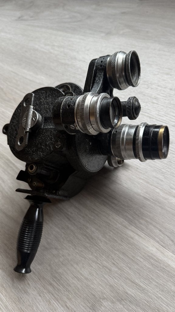 Uitstekende 35 mm Sovjetcamera KINAP AKS-1 - 480€, Verzamelen, Ophalen, 1940 tot 1960, Filmcamera