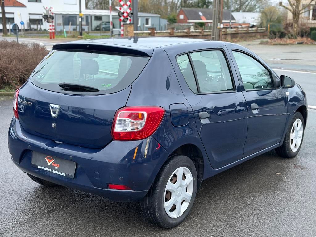 Dacia Sandero benzine airco 1ste eig+ keuring en garantie, Autos, Euro 5, Achat, Entreprise, Radio