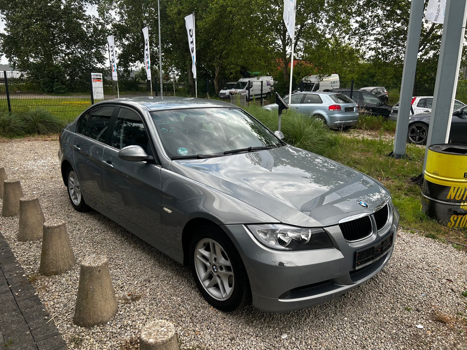 Bmw 316i benzine gekeurd voor verkoop, Auto's, BMW, Testrit aan huis, Stof, Zwart, Handgeschakeld