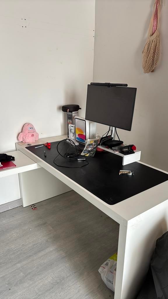 Bureau met uitrekbaar blad IKEA MALM, Ophalen