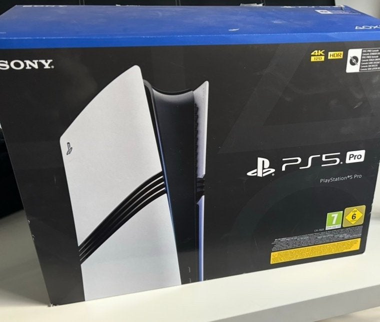PS5 Pro 2TB, Envoi, Utilisé, Playstation 5