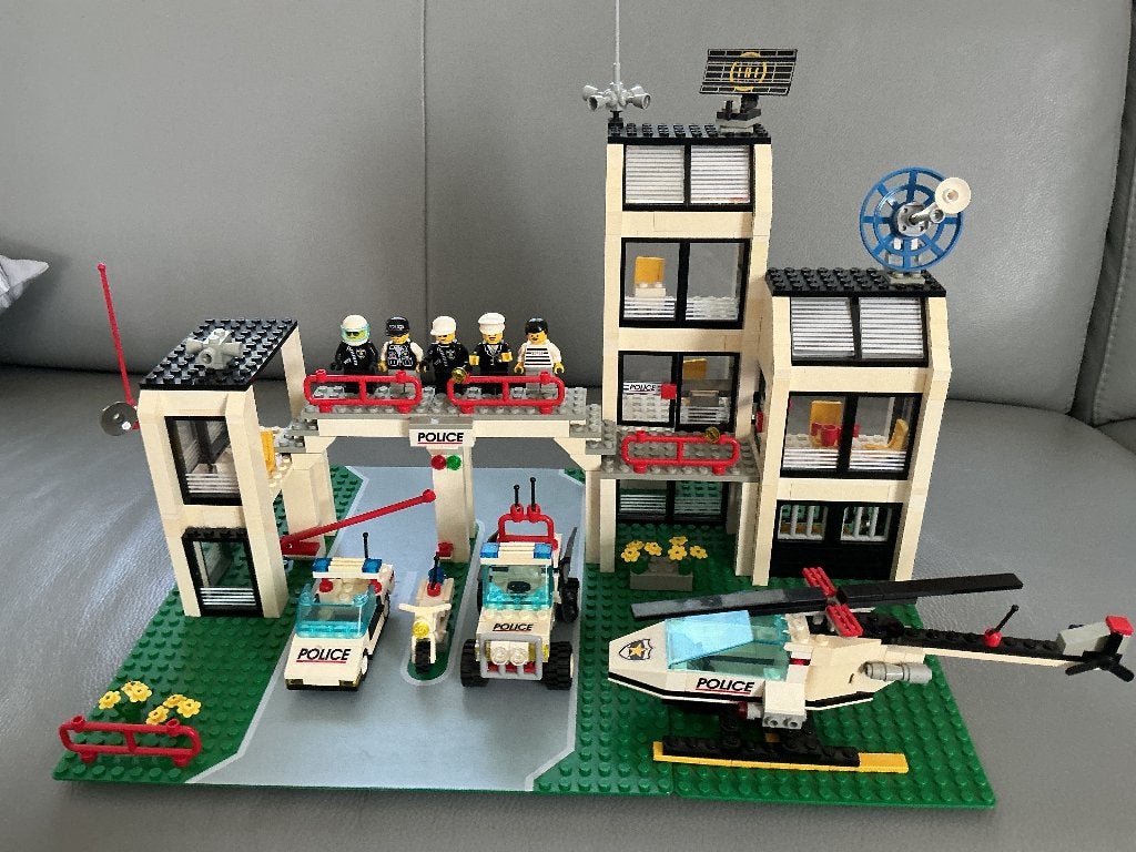 Lego 6398 Police Station HQ, Kinderen en Baby's, Lego, Ophalen of Verzenden, Inclusief instructies, Complete set