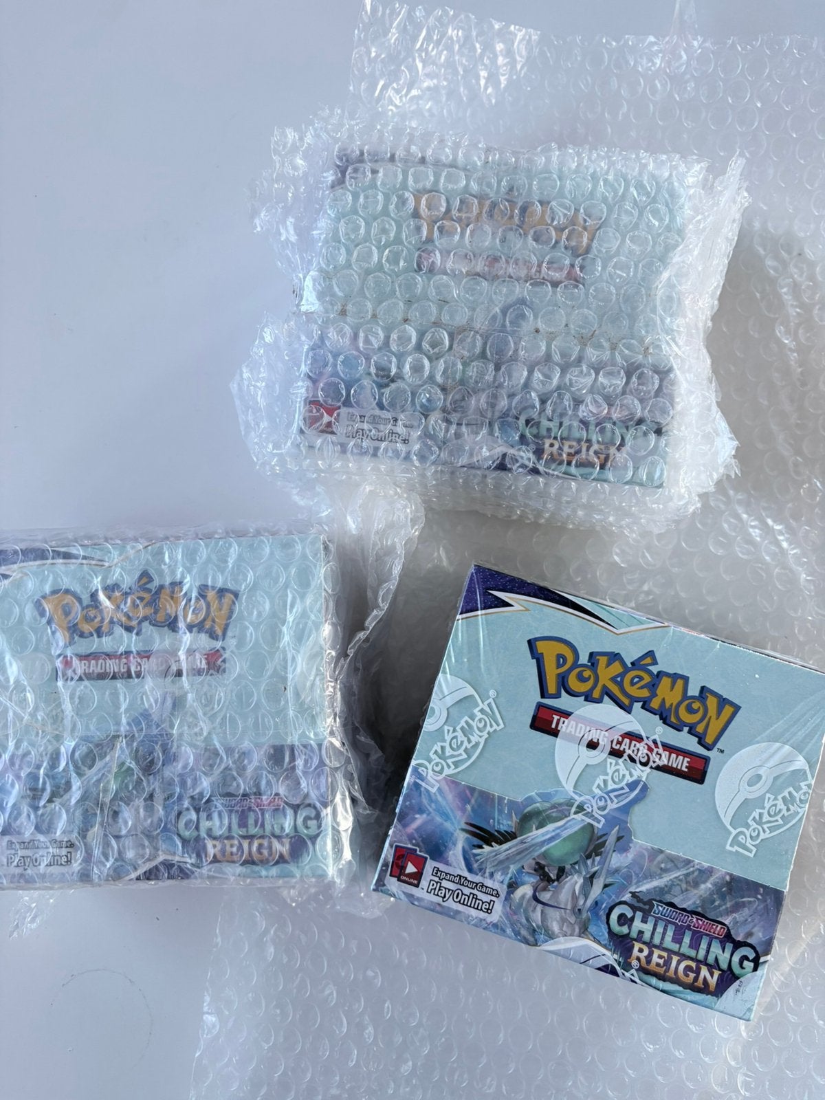 Chilling reign pokemon booster box, Hobby en Vrije tijd, Verzamelkaartspellen | Pokémon, Ophalen, Zo goed als nieuw, Booster
