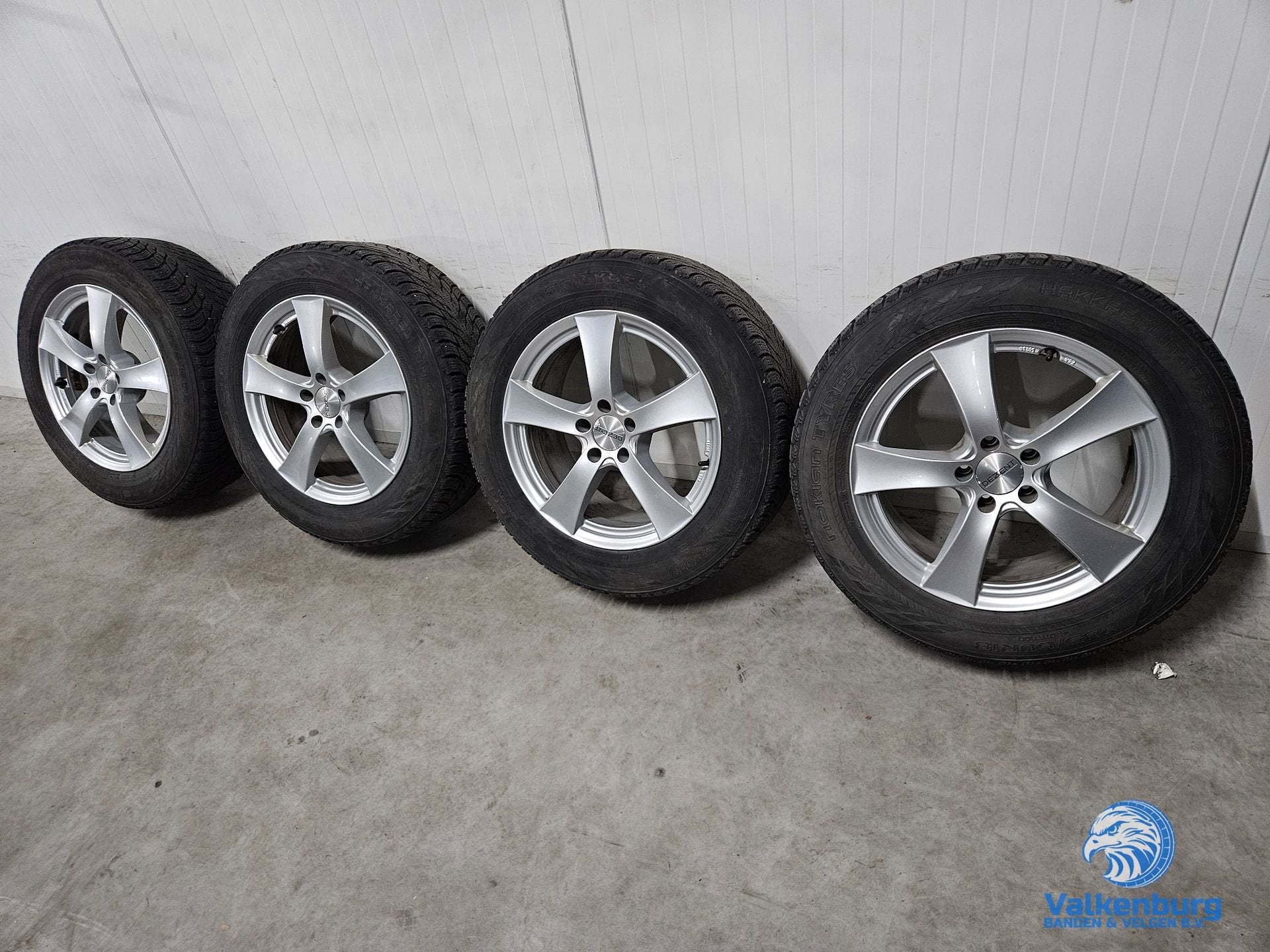 6-7mm! Audi Q5 Mercedes GLC GLB 18 inch velgen 5x112 winterb, Autos : Pièces & Accessoires, Pneus et Jantes, Pneus hiver, Véhicule de tourisme