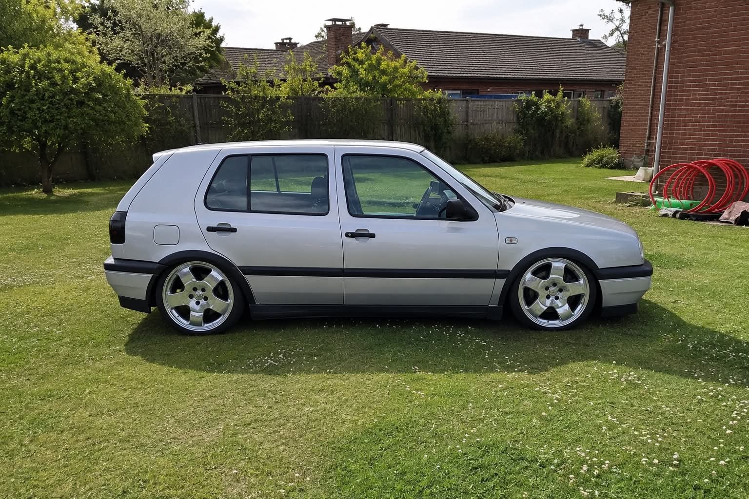Voiture a vendre, Autos, Achat, Boîte manuelle, Noir, 5 portes