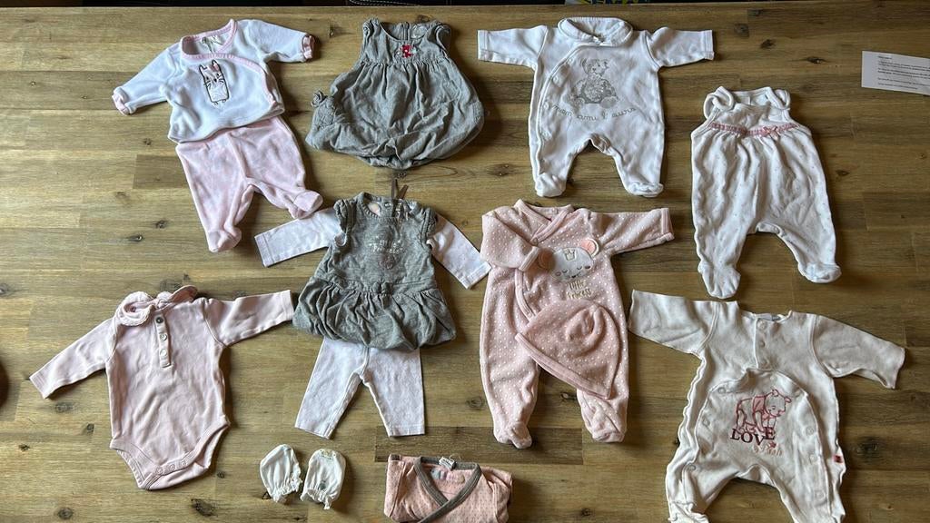 Kledingset van 0 maanden (50 cm), Kinderen en Baby's, Ophalen of Verzenden, Zo goed als nieuw, Meisje, Setje